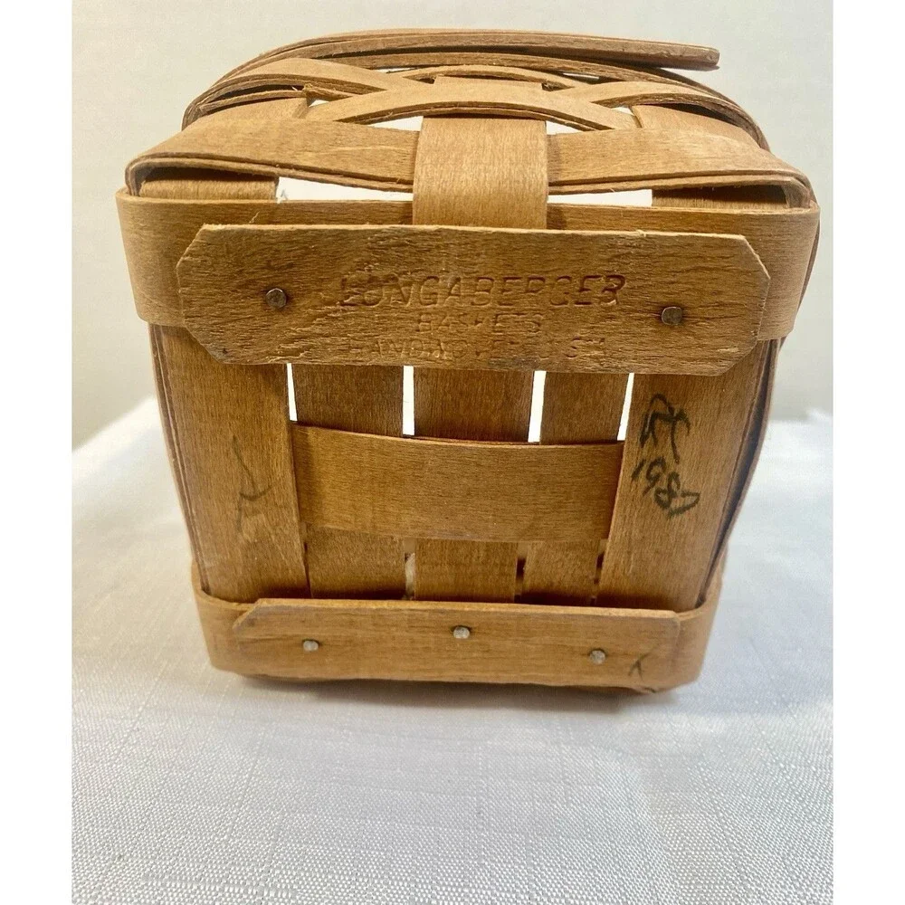 Longaberger Handmade Woven Basket 4.5 x 4.5 Fixed Handle 1987 Signed